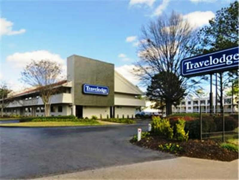 トラベロッジ カレッジパーク エクステリア 写真
